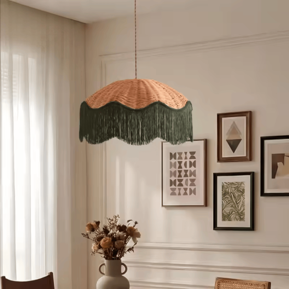 Bohemian Rattan Tassel Pendant Light, Hand-Woven Wicker Hanging Lamp for Bedroom and Dining Room (40/50/60cm)