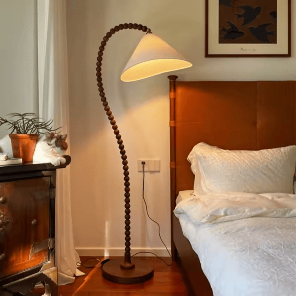 French Retro Solid Wood Beaded Floor Lamp – Vintage Arch & Fishing Standing Light for Living Room & Bedroom